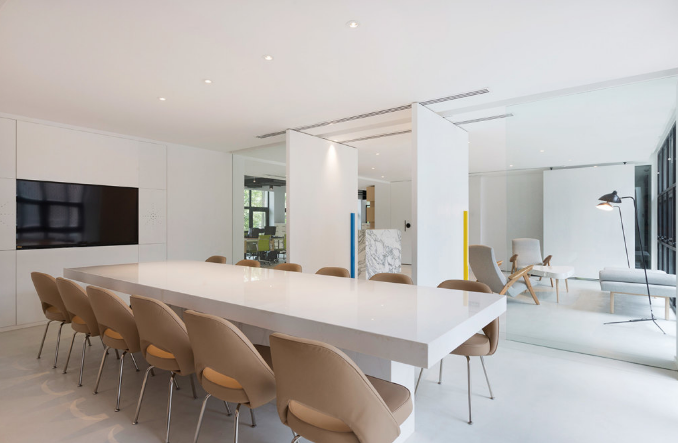 辦公室裝修設(shè)計(jì):地坪漆助力打造專業(yè)與美觀并存的工作空間