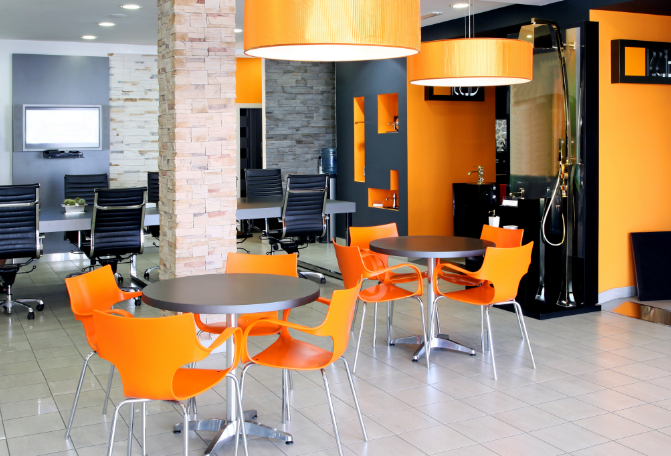 辦公室裝修設(shè)計(jì)：吧椅，你的高效工作伙伴！