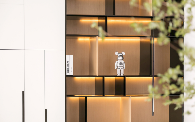 上海辦公室裝修設計，如何挑選照明燈飾讓工作更高效？